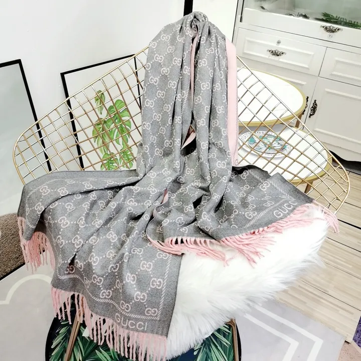 スーパーコピー グッチ マフラー