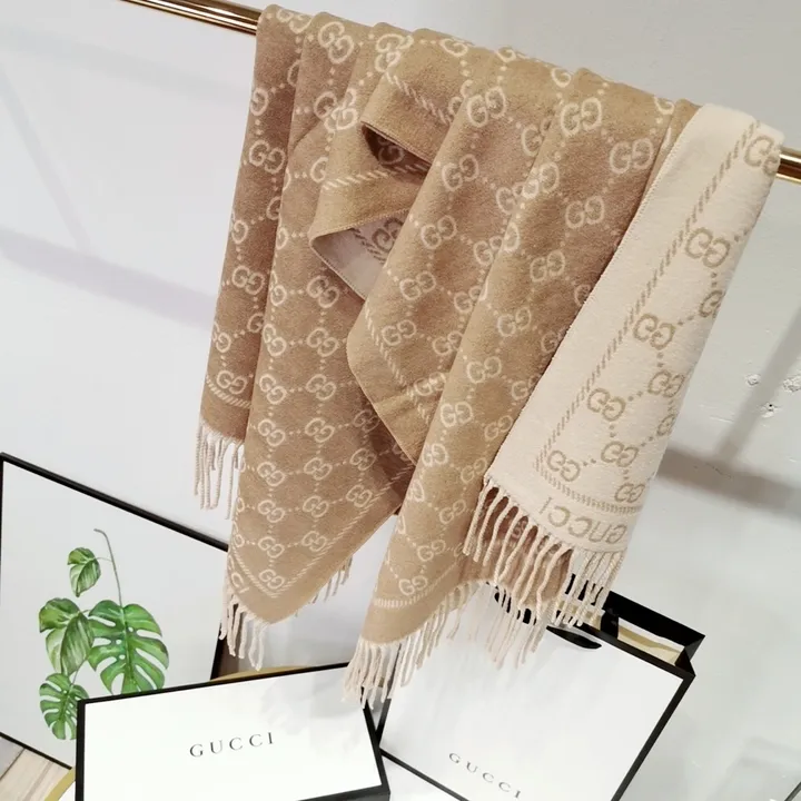 スーパーコピー グッチ マフラー