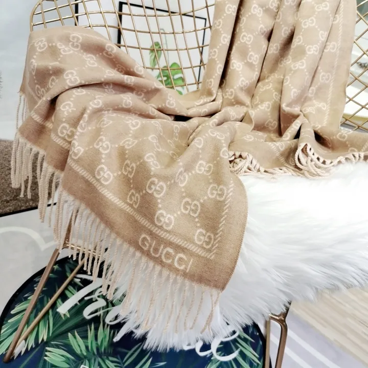 スーパーコピー グッチ マフラー