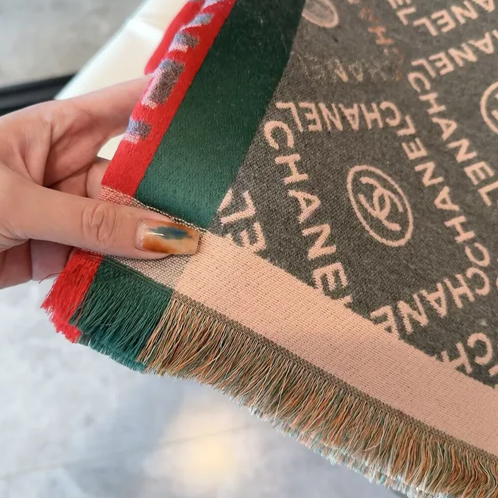 スーパーコピー シャネル マフラー