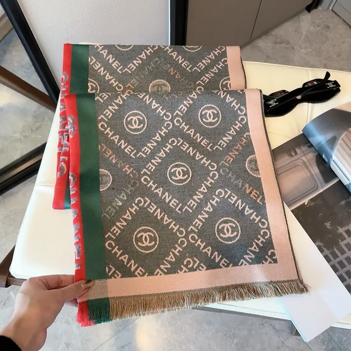 スーパーコピー シャネル マフラー