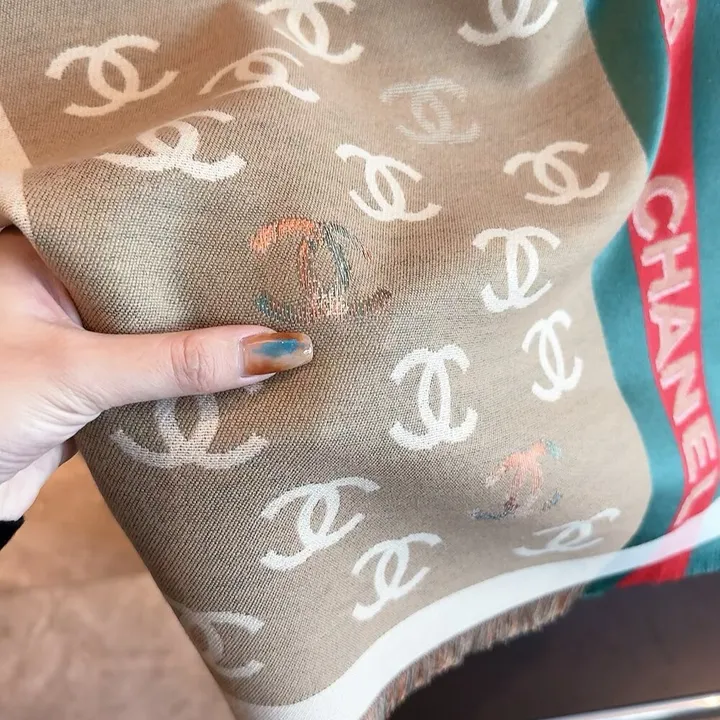 スーパーコピー シャネル マフラー