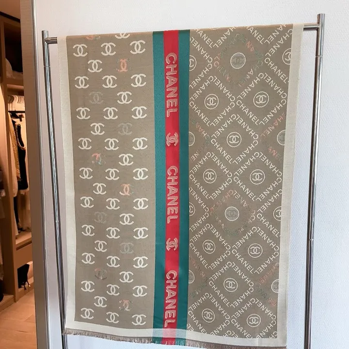 スーパーコピー シャネル マフラー