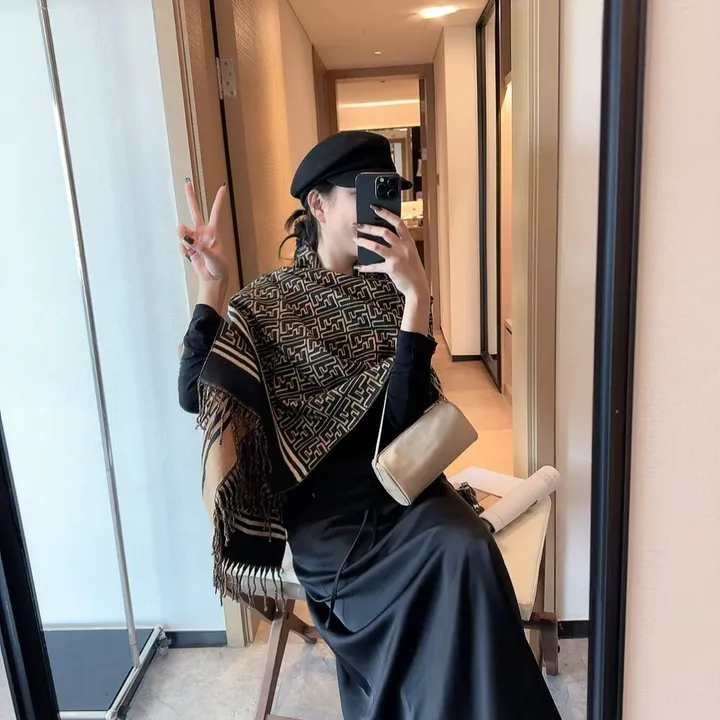 スーパーコピー フェンディ マフラー