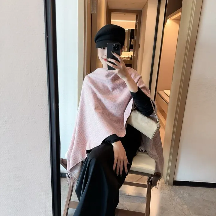 スーパーコピー フェンディ マフラー