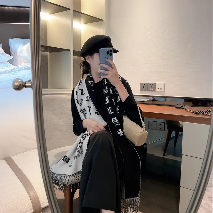 スーパーコピー クロムハーツ マフラー