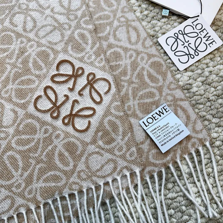 スーパーコピー ロエベ マフラー