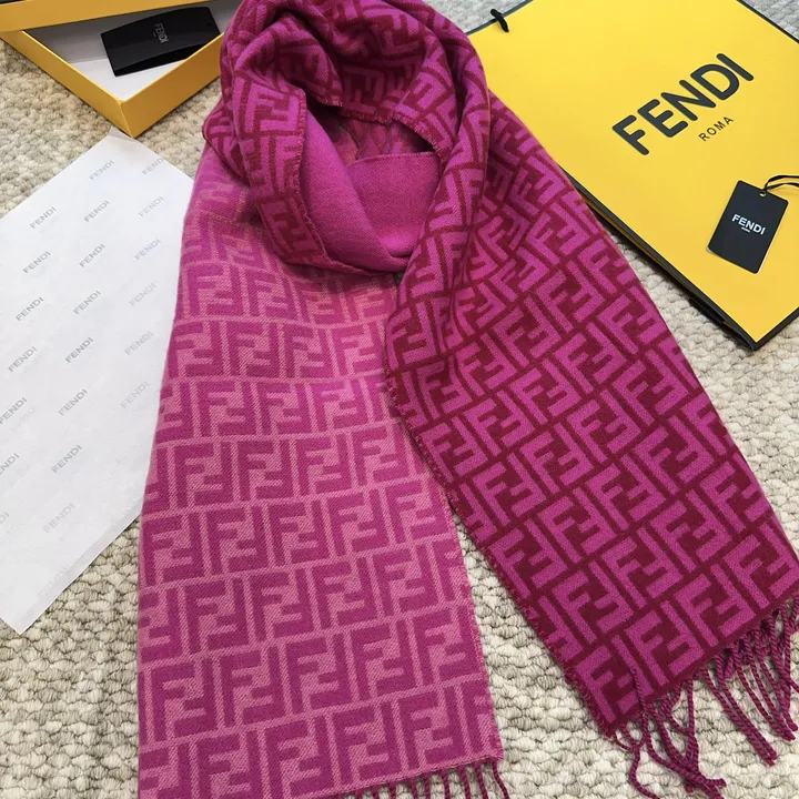 スーパーコピー フェンディ マフラー