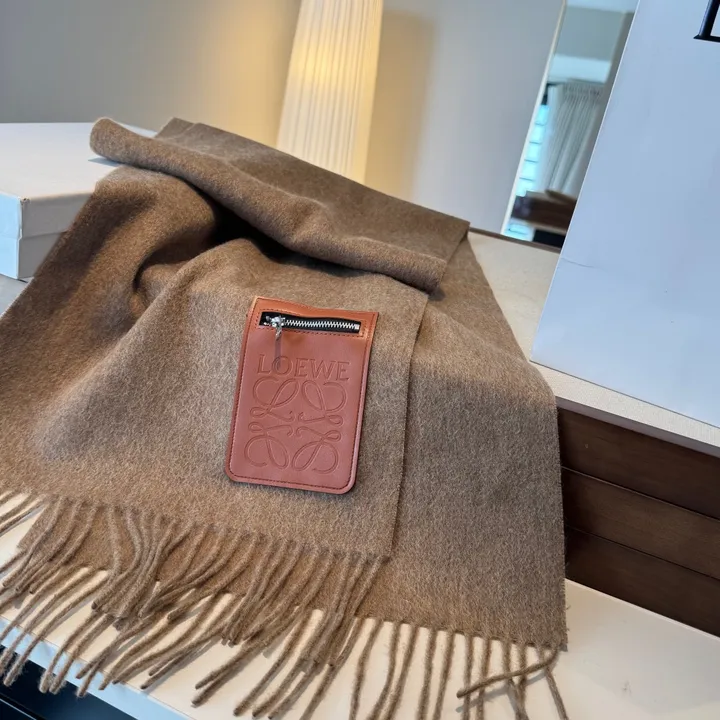 スーパーコピー ロエベ マフラー