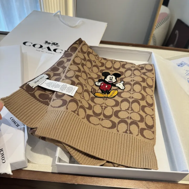 スーパーコピー コーチ マフラー