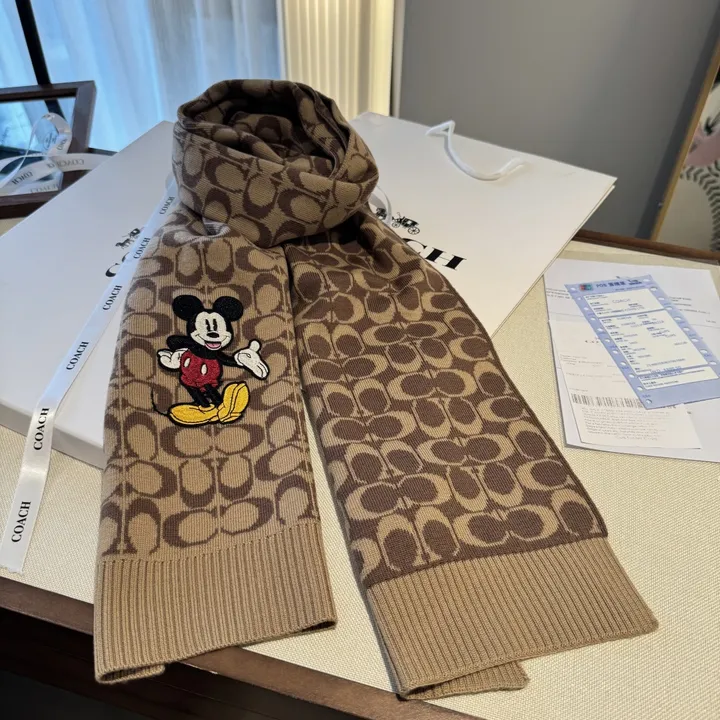 スーパーコピー コーチ マフラー