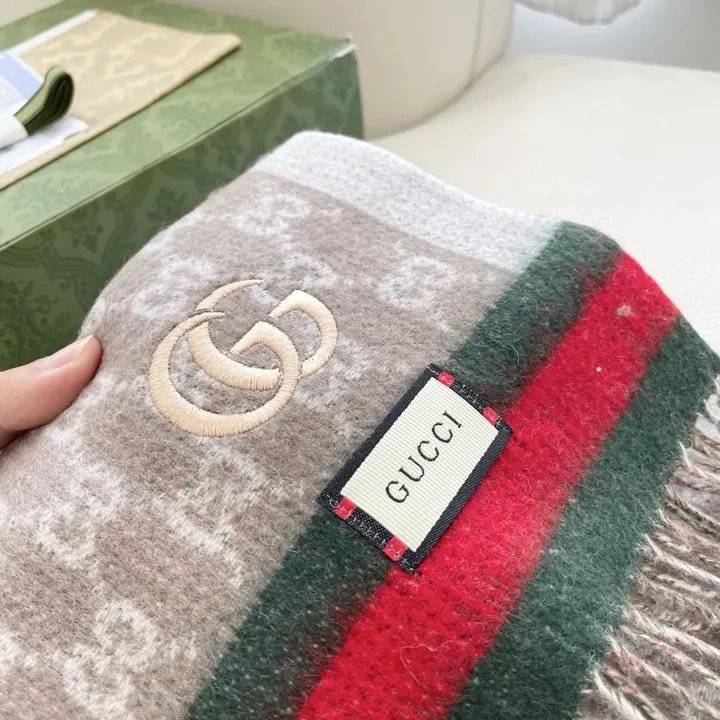 スーパーコピー グッチ マフラー