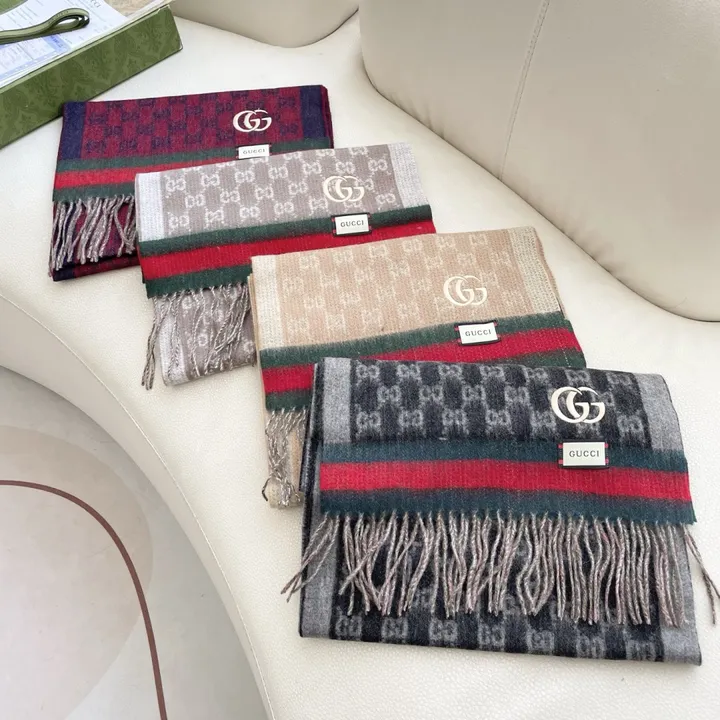 スーパーコピー グッチ マフラー