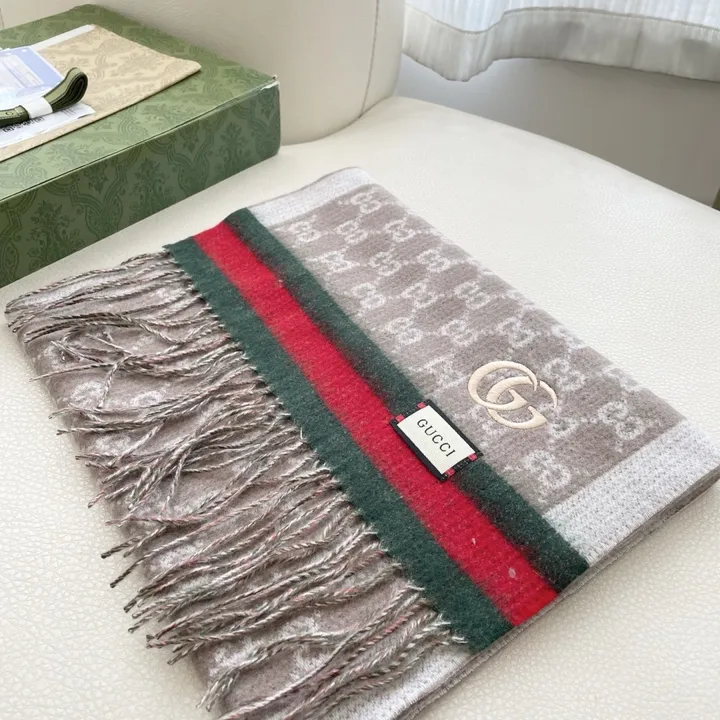 スーパーコピー グッチ マフラー