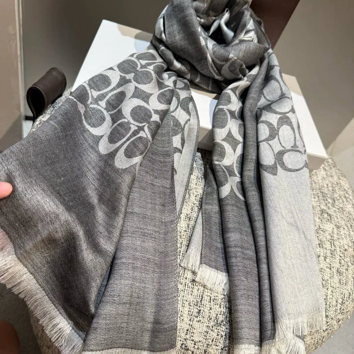 スーパーコピー コーチ マフラー