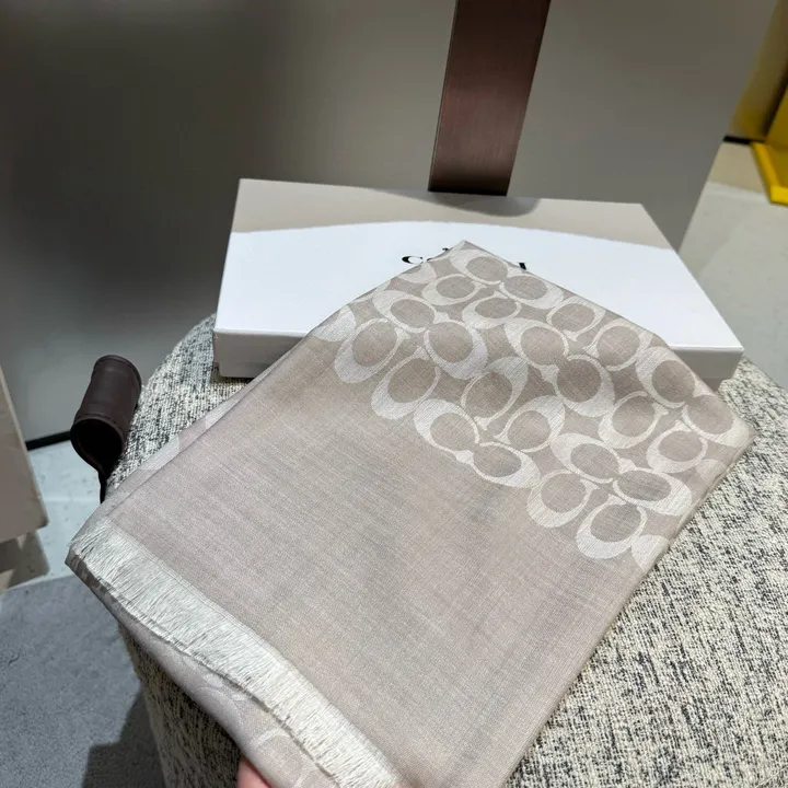 スーパーコピー コーチ マフラー