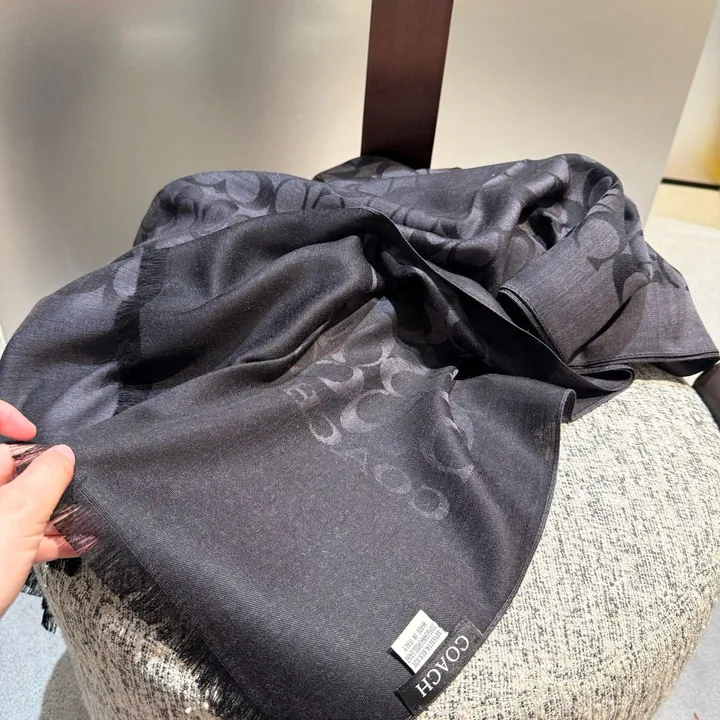 スーパーコピー コーチ マフラー