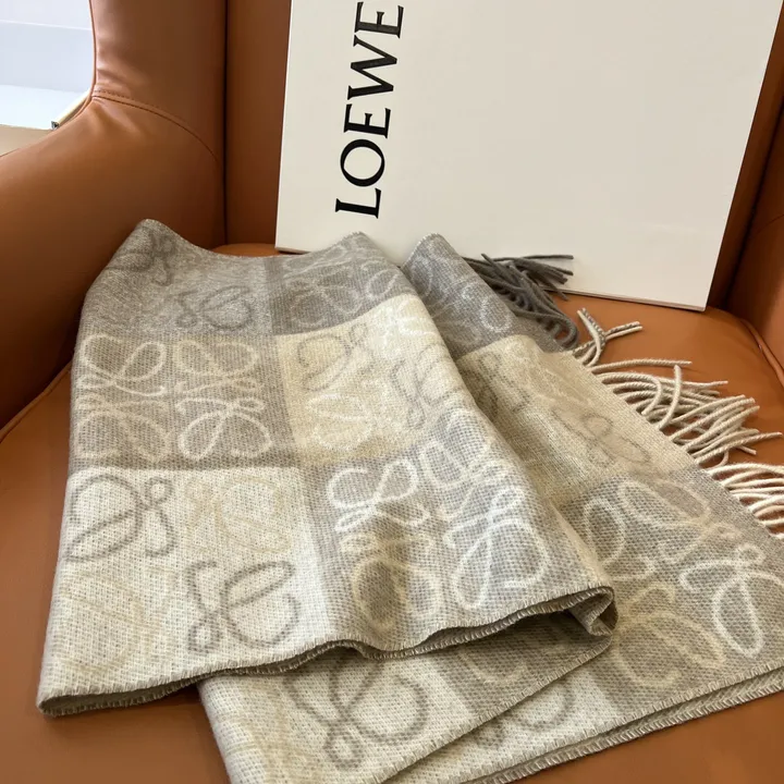 スーパーコピー ロエベ マフラー