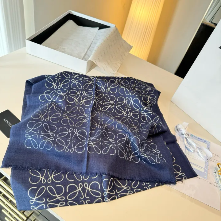 スーパーコピー ロエベ マフラー