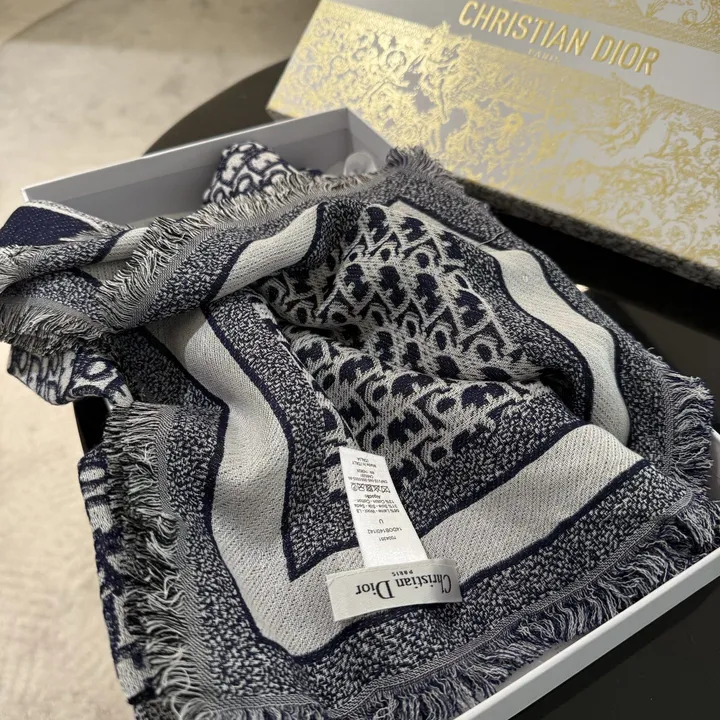 スーパーコピー ディオール マフラー