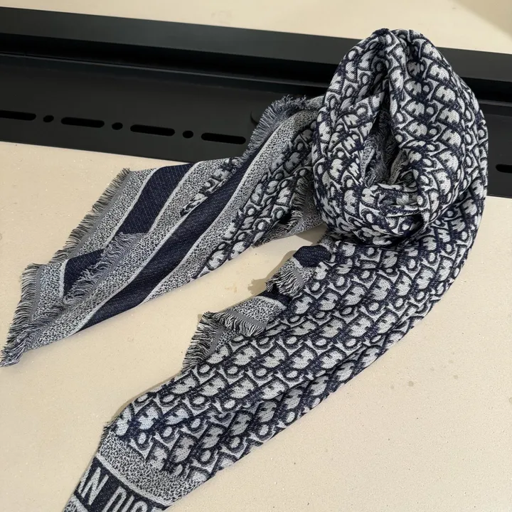 スーパーコピー ディオール マフラー