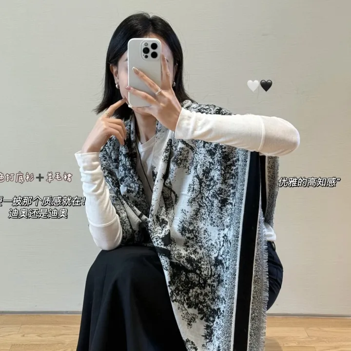 スーパーコピー ディオール マフラー