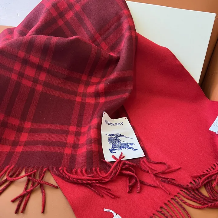 スーパーコピー バーバリー ス マフラー