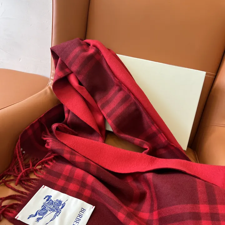 スーパーコピー バーバリー ス マフラー