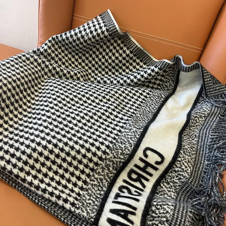 スーパーコピー ディオール マフラー