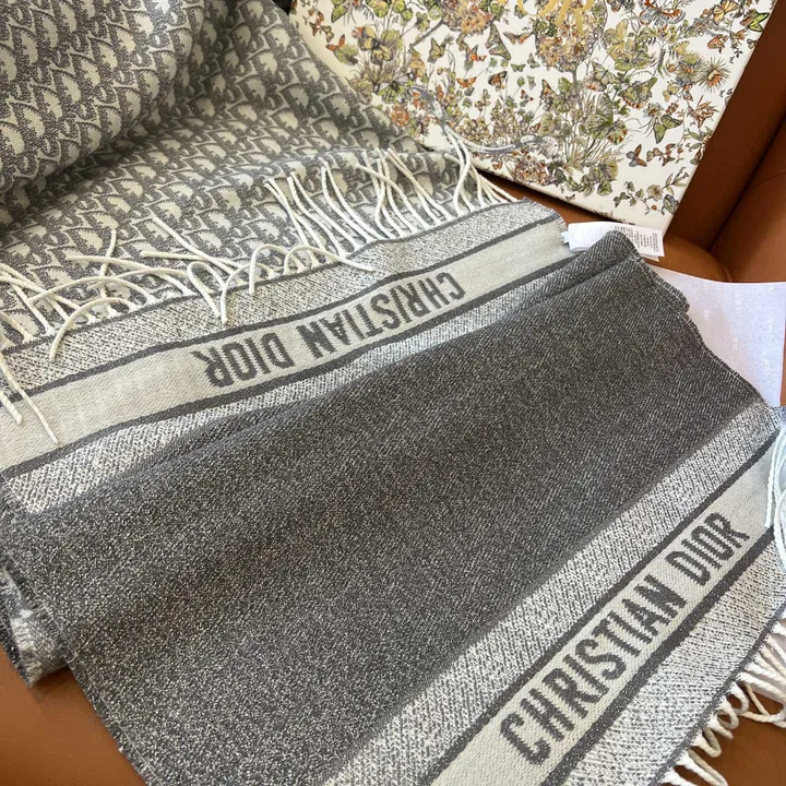 スーパーコピー グッチ マフラー