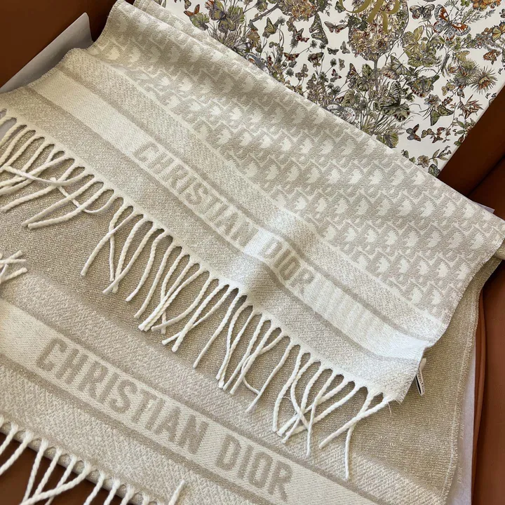 スーパーコピー グッチ マフラー