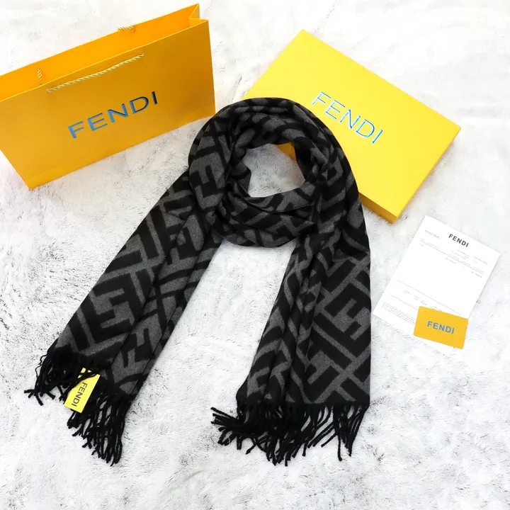 スーパーコピー フェンディ マフラー