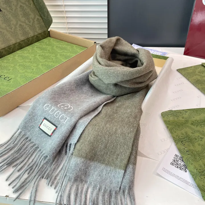 スーパーコピー グッチ マフラー