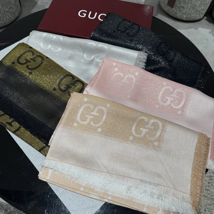 スーパーコピー グッチ マフラー