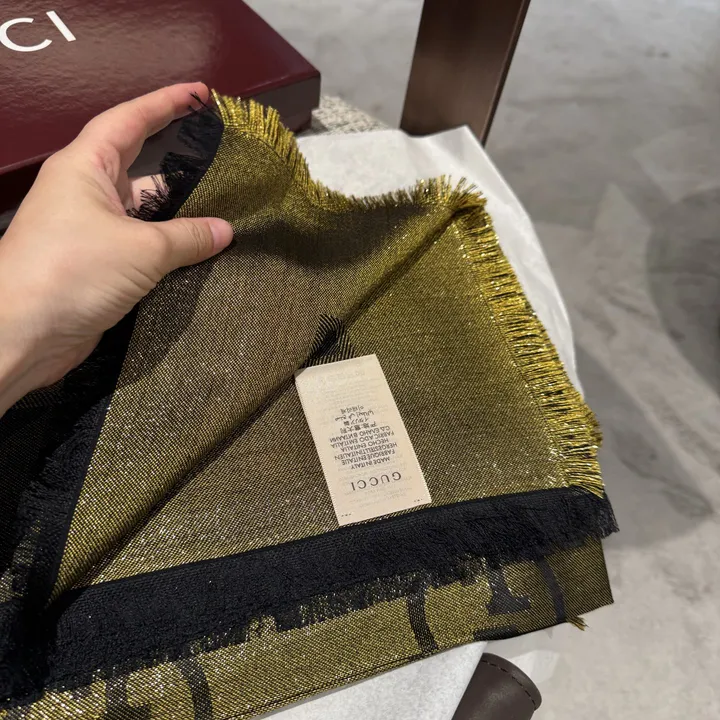 スーパーコピー グッチ マフラー