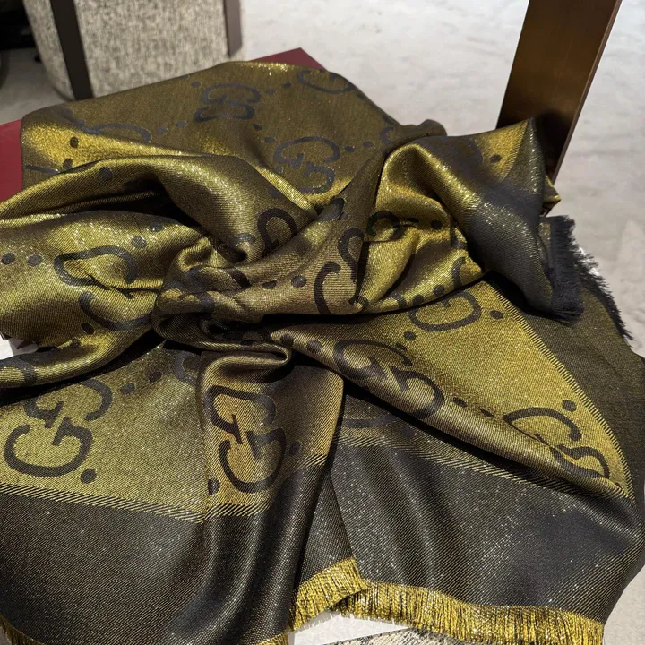 スーパーコピー グッチ マフラー