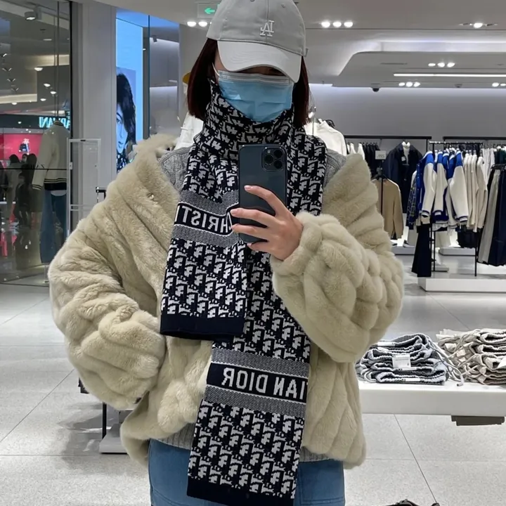 スーパーコピー ディオール マフラー