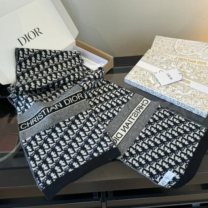 スーパーコピー ディオール マフラー