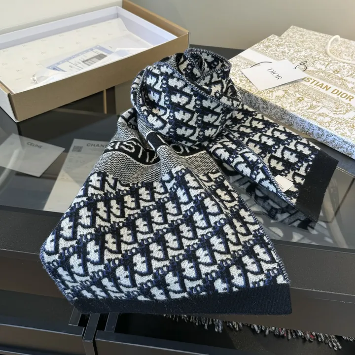 スーパーコピー ディオール マフラー