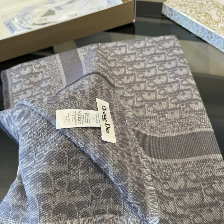 スーパーコピー ディオール マフラー