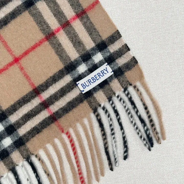 スーパーコピー バーバリー ス マフラー