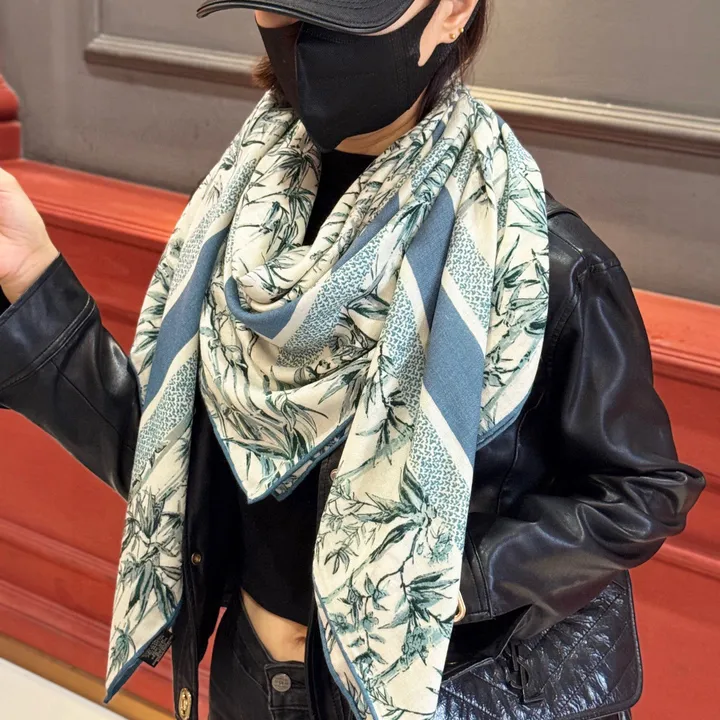 スーパーコピー ディオール マフラー