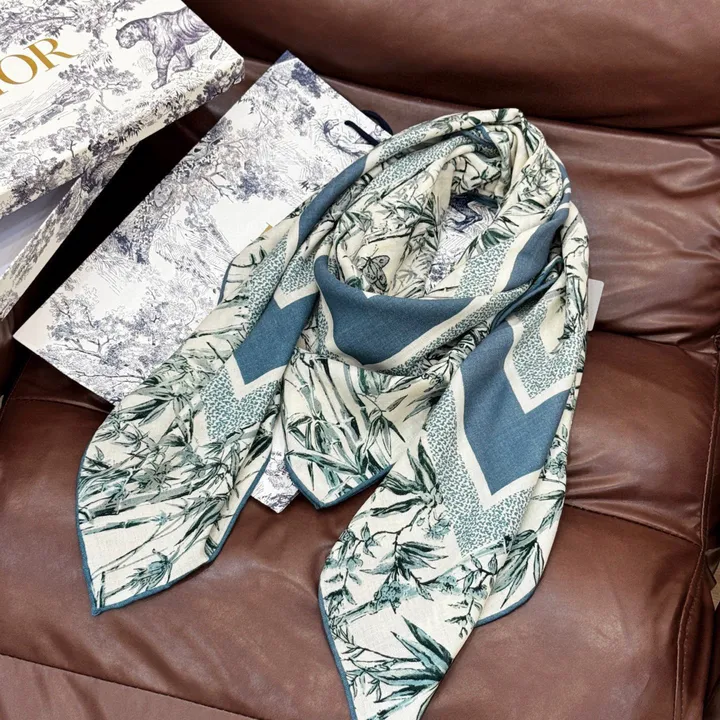 スーパーコピー ディオール マフラー