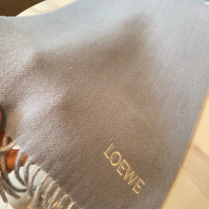 スーパーコピー ロエベ マフラー