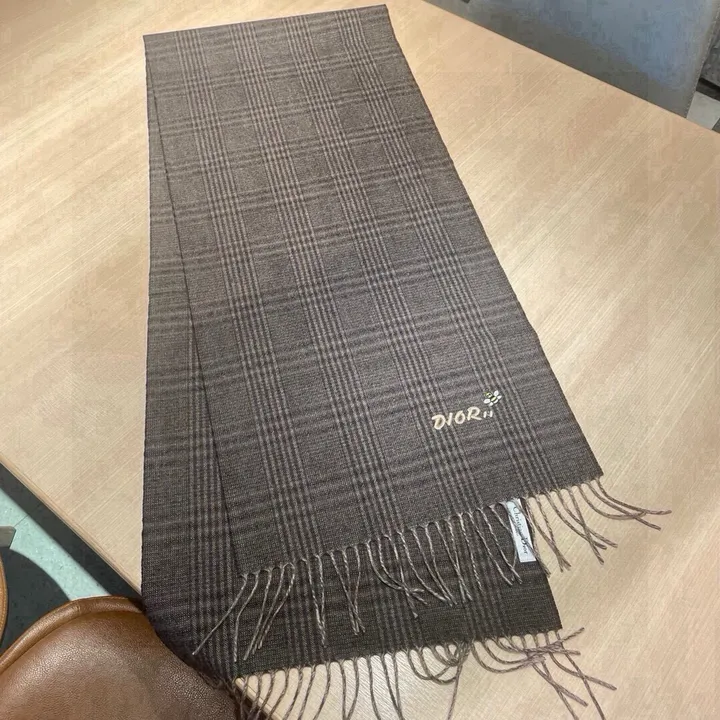 スーパーコピー ディオール マフラー