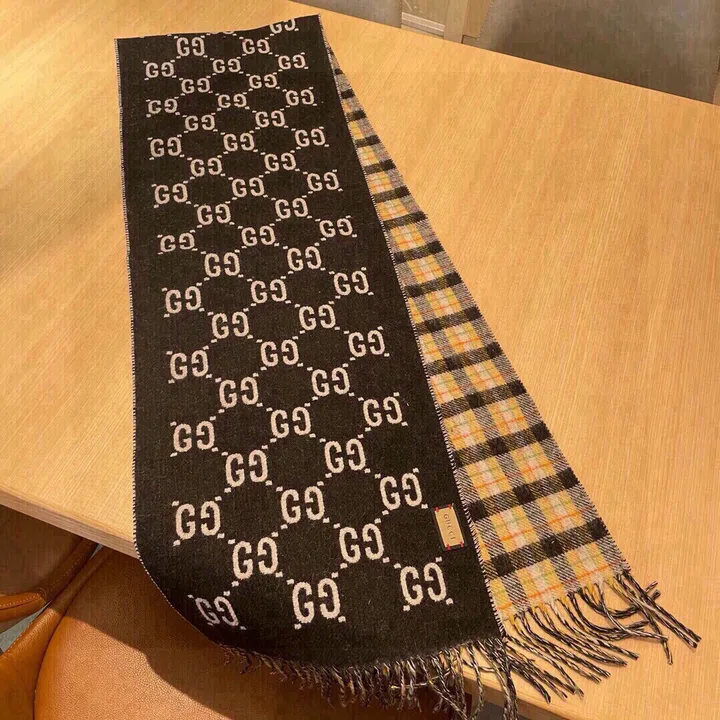 スーパーコピー グッチ マフラー