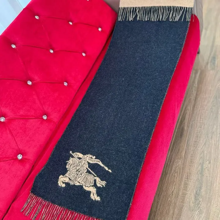 スーパーコピー バーバリー ス マフラー