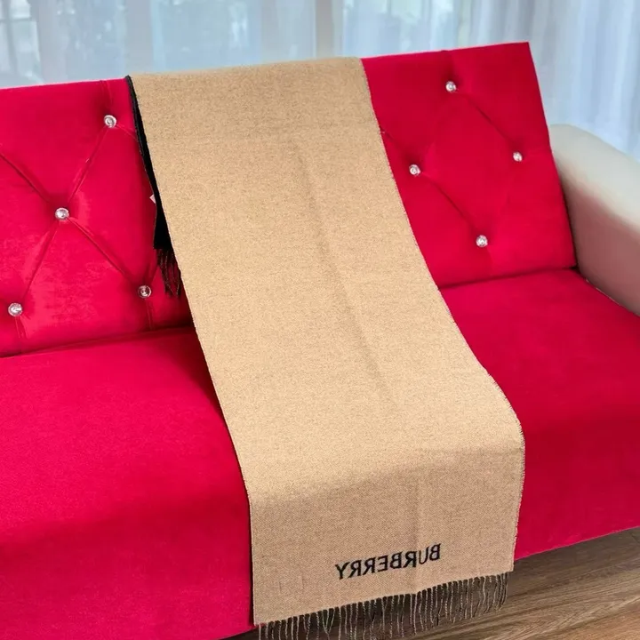 スーパーコピー バーバリー ス マフラー