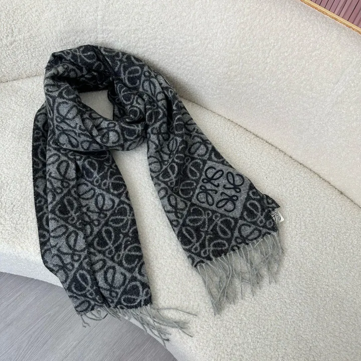 スーパーコピー ロエベ マフラー