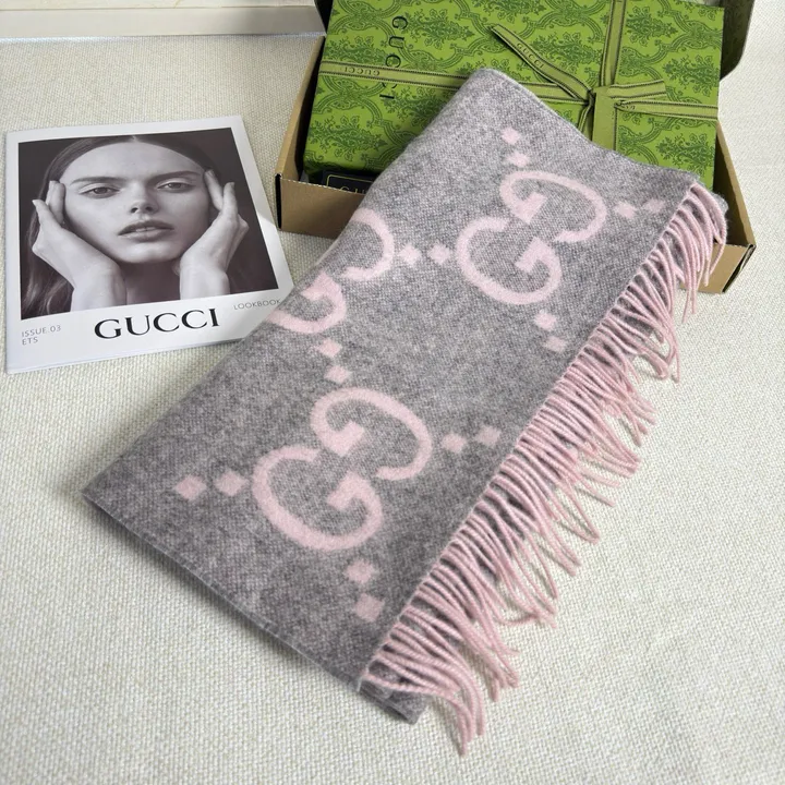 スーパーコピー グッチ マフラー